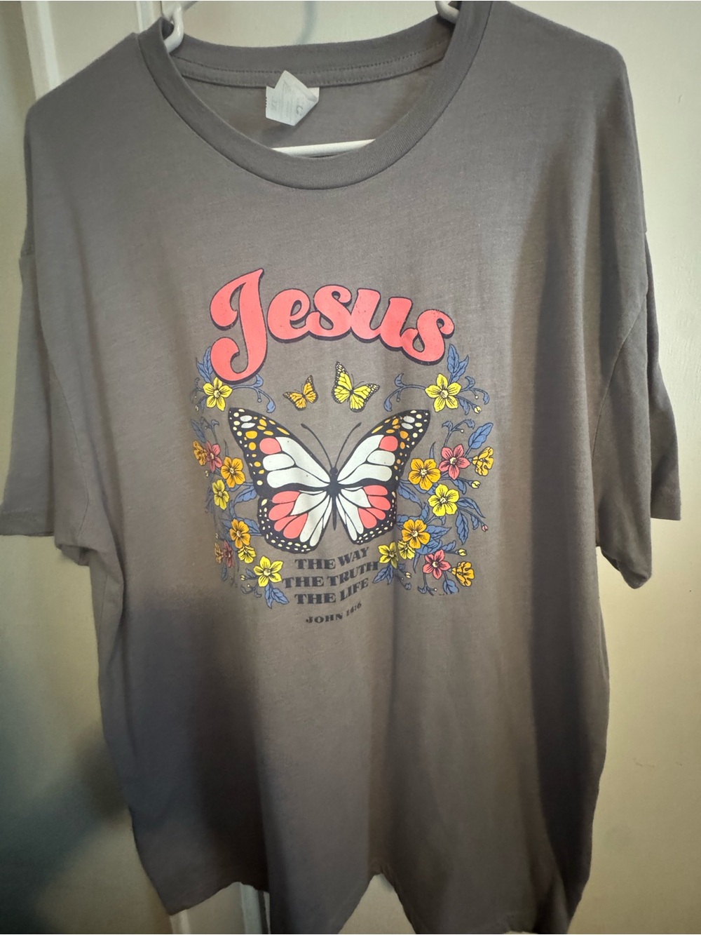 Gray Short-Sleeve Tee with Pink 'Jesus' Script and Butterfly Graphic
